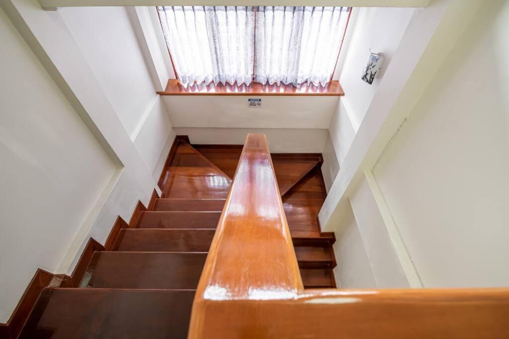 At Nana-5Bed, City Center, Nana Bts, Mbk, Central World, Siam Bangkok Exteriör bild