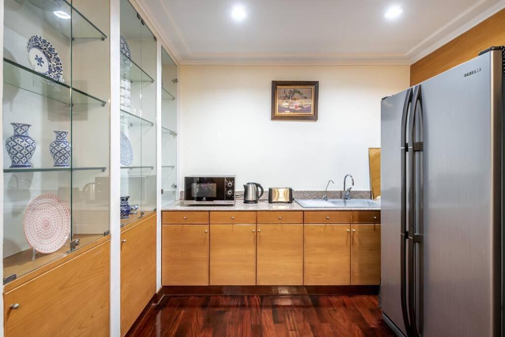 At Nana-5Bed, City Center, Nana Bts, Mbk, Central World, Siam Bangkok Exteriör bild